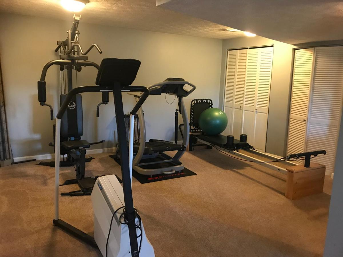 リッチモンド Lakeshore Retreat Bed & Breakfast エクステリア 写真